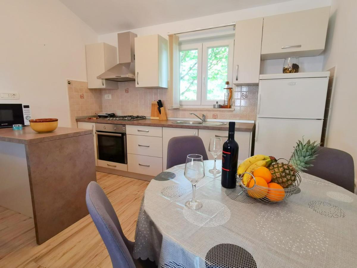Holiday House Nela لابين المظهر الخارجي الصورة